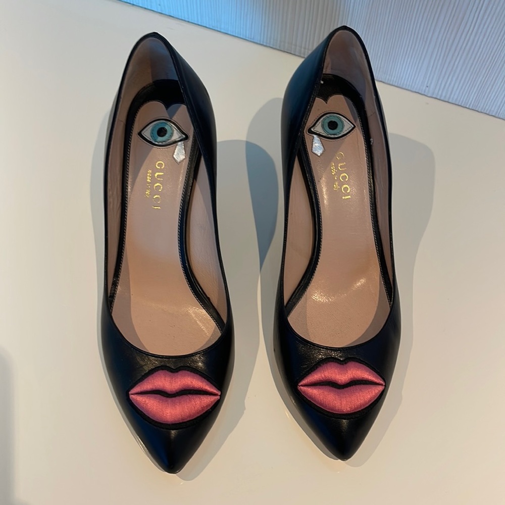 Gucci limited edition heeled shoe